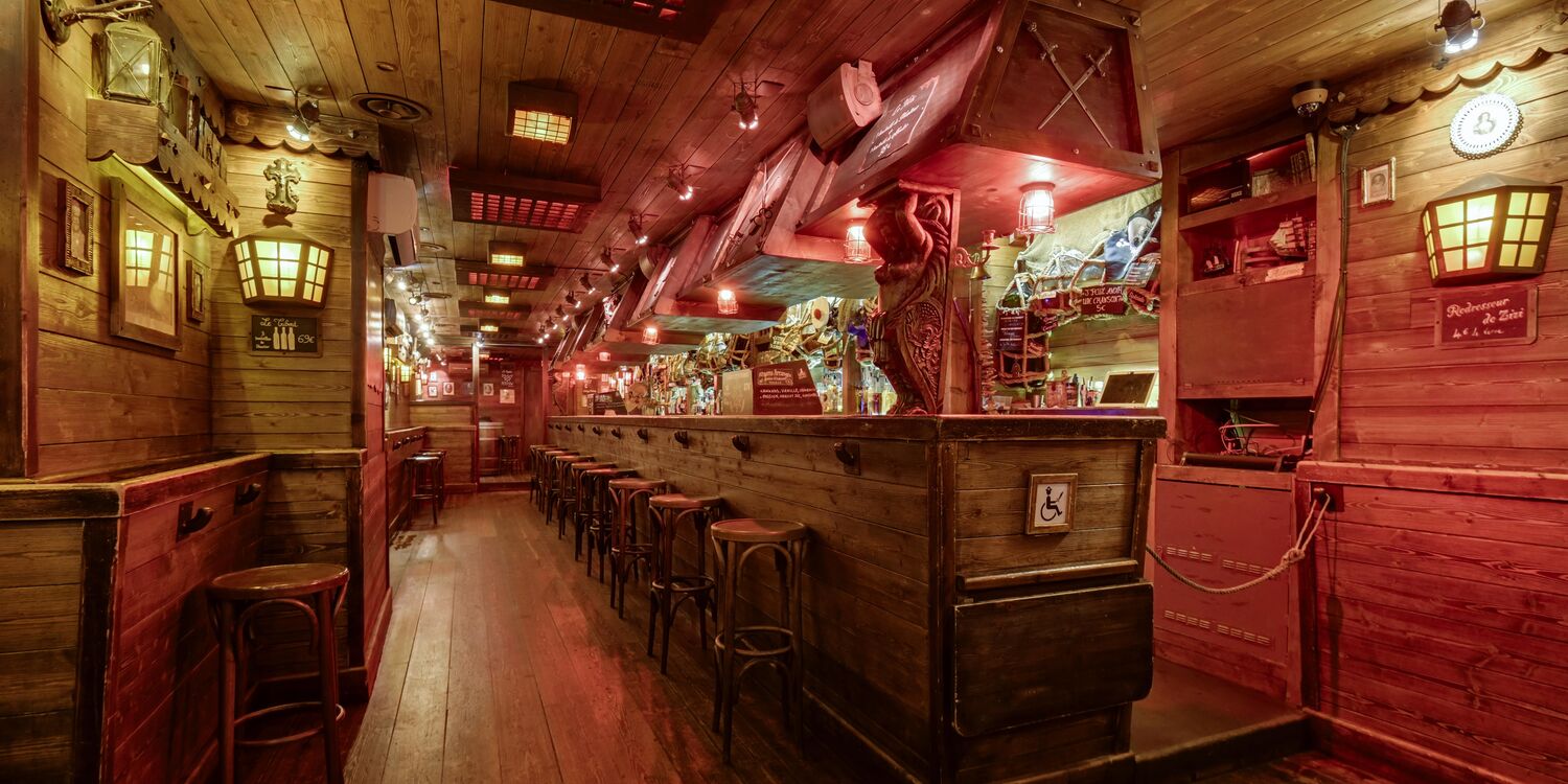 Le Barberousse (Paris), bar