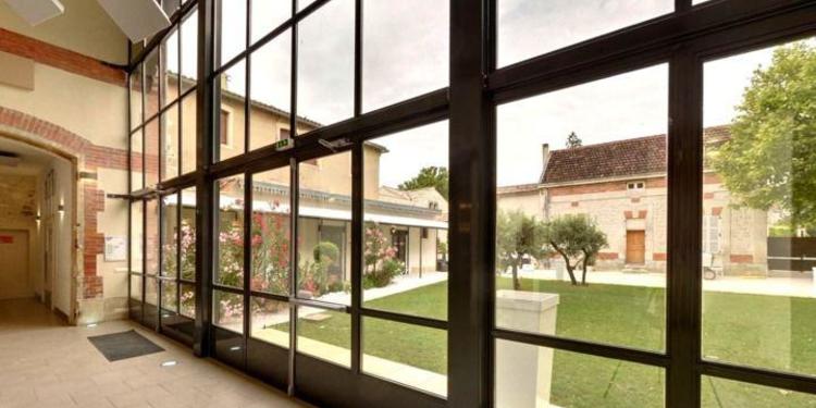 Ô Trusquin Par Cédric Denaux (fermé), rental_room, Verrière