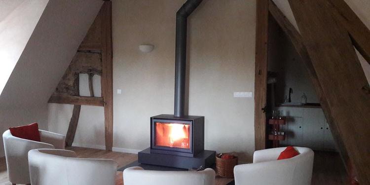 Les Lettres De Mon Moulin (fermé), rental_room, Le Moulin à Parole - autour du feu !