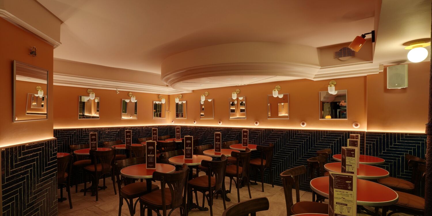 Au Grand Turenne, bar