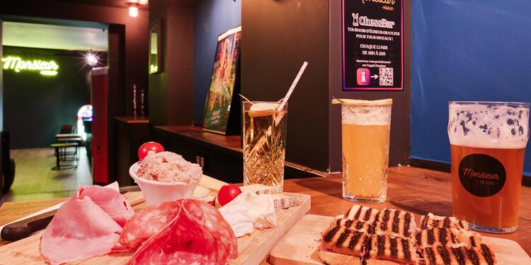 Monsieur le Zinc Pigalle, bar