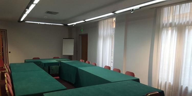 Le Grand Hotel (fermé), rental_room, Salle de réunion