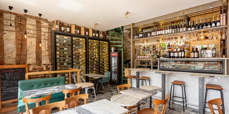 Nullius (fermé), bar