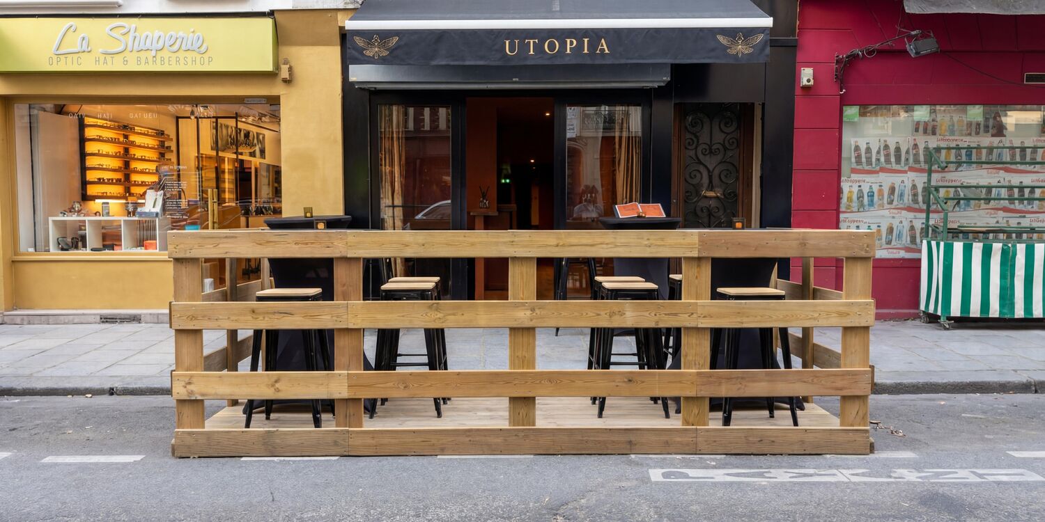 UTOPIA, bar