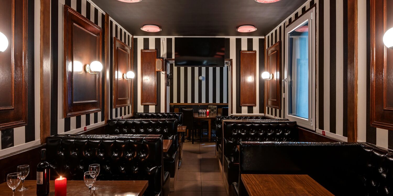 Le Petit Paris, bar