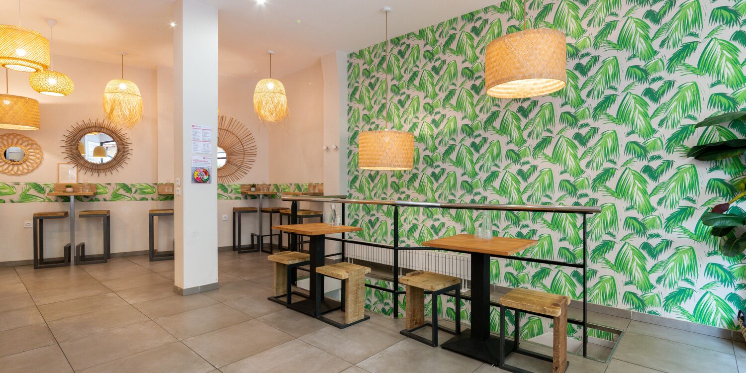 Poké Bar Madeleine, rental_room