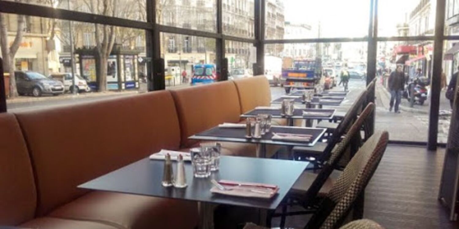 Bistrot Leone (fermé), restaurant, Une vue de la salle de restauration