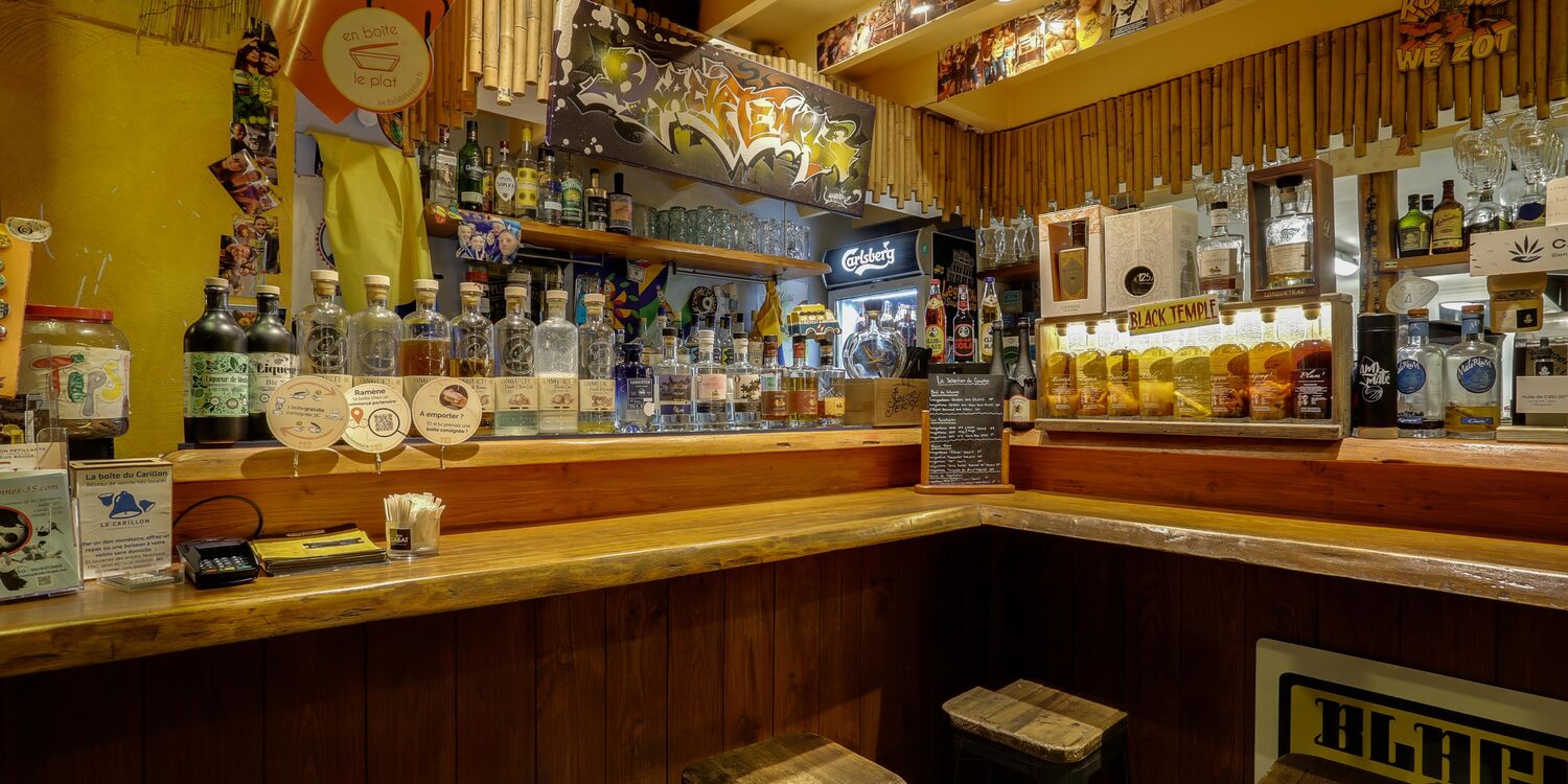 Black Temple Food, bar