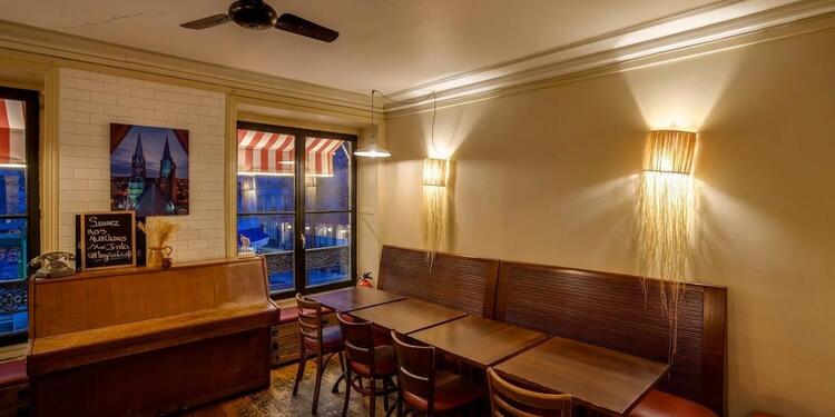 Le Grizzli Café, bar