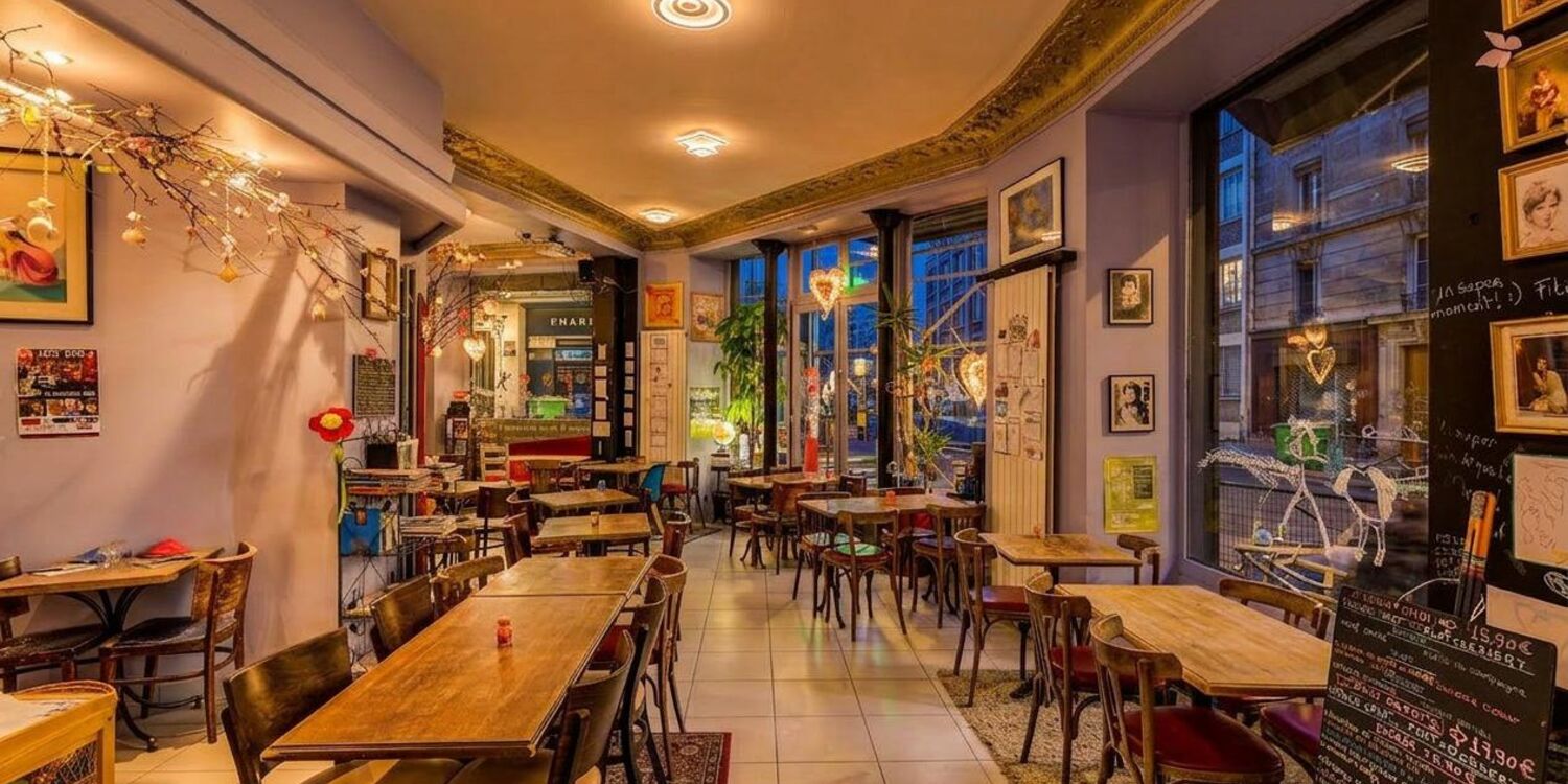 Capri'S, bar