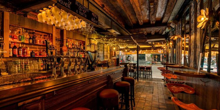Le Shywawa, bar