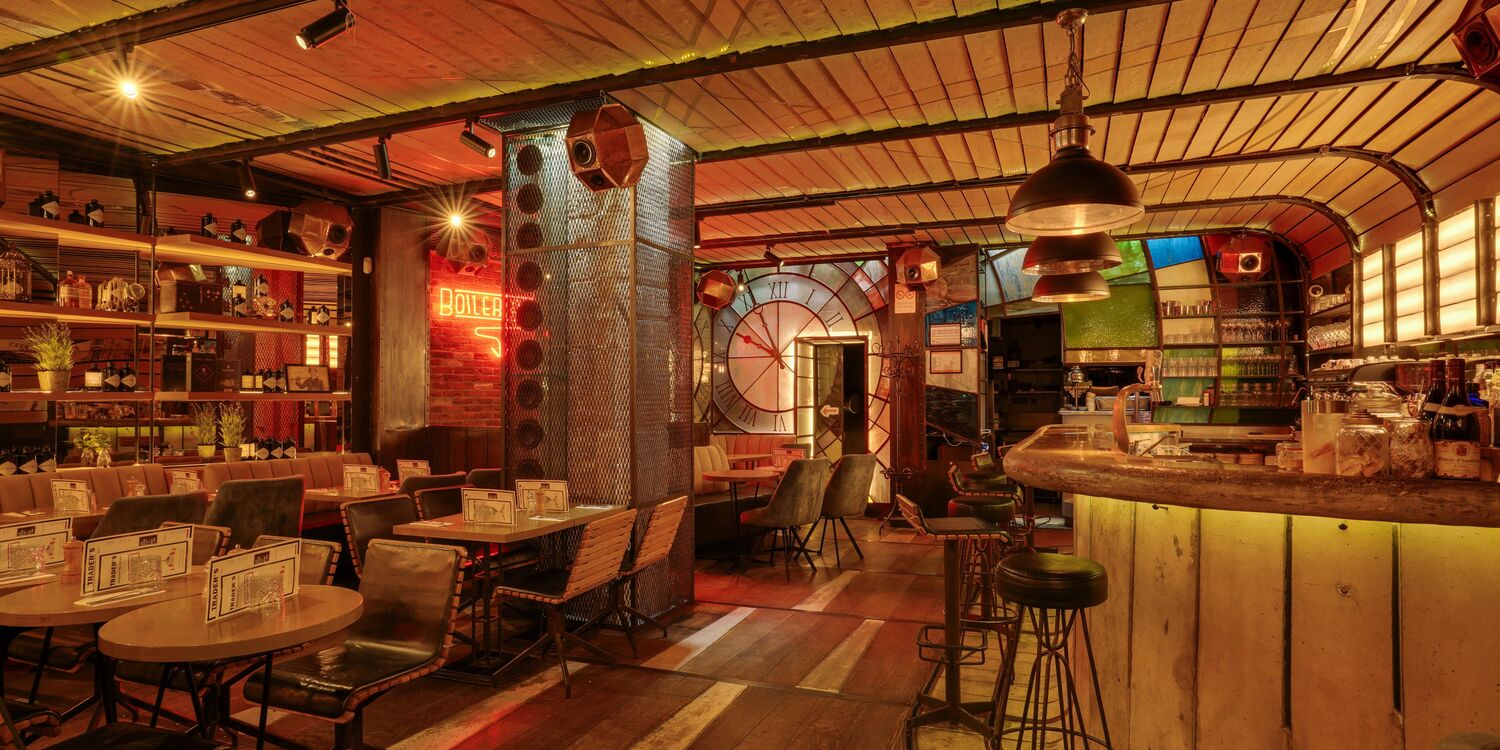 Le Trader's, bar