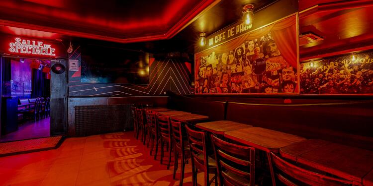 Au Café de Paris, bar