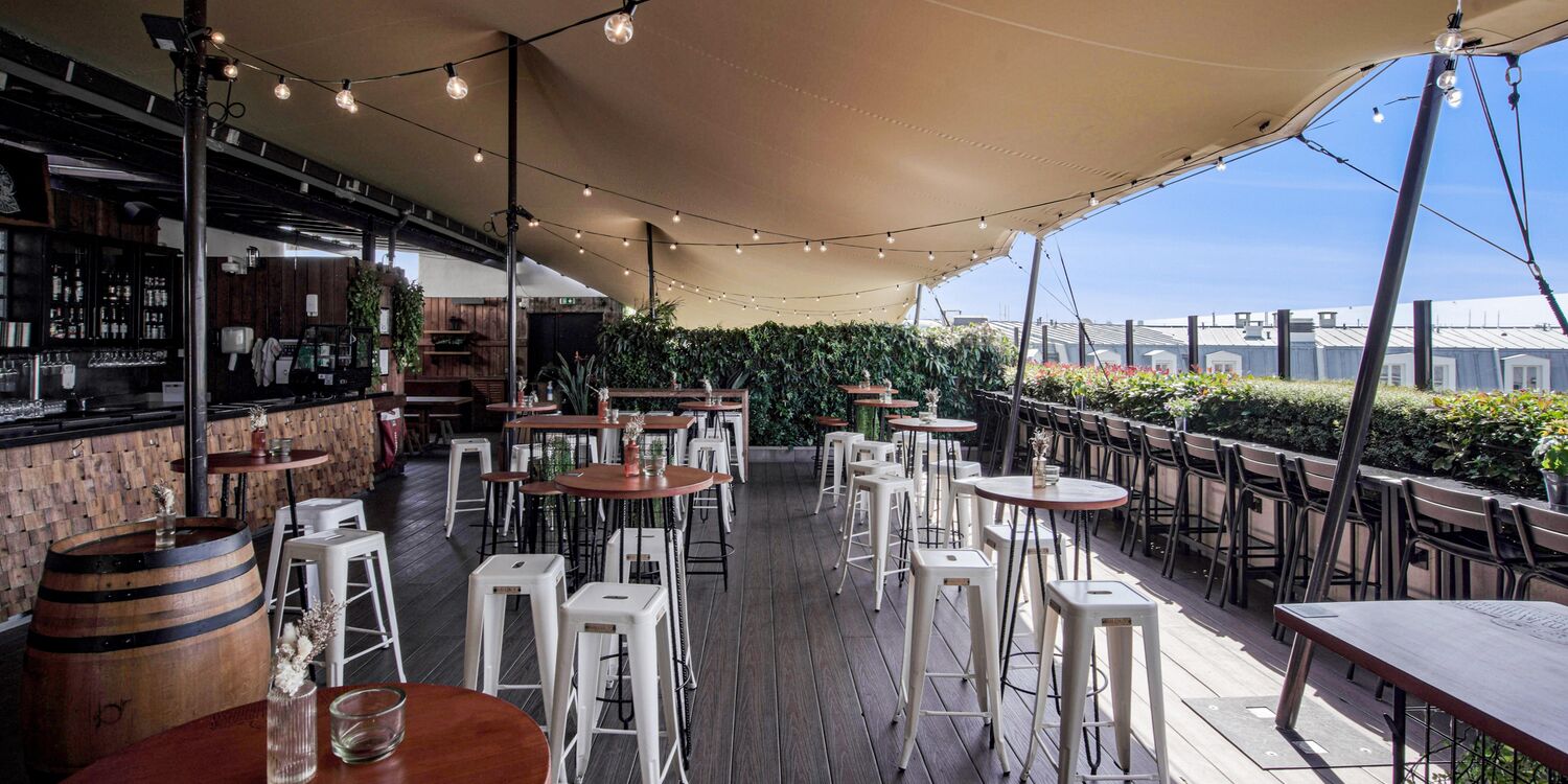 Khayma Rooftop, bar
