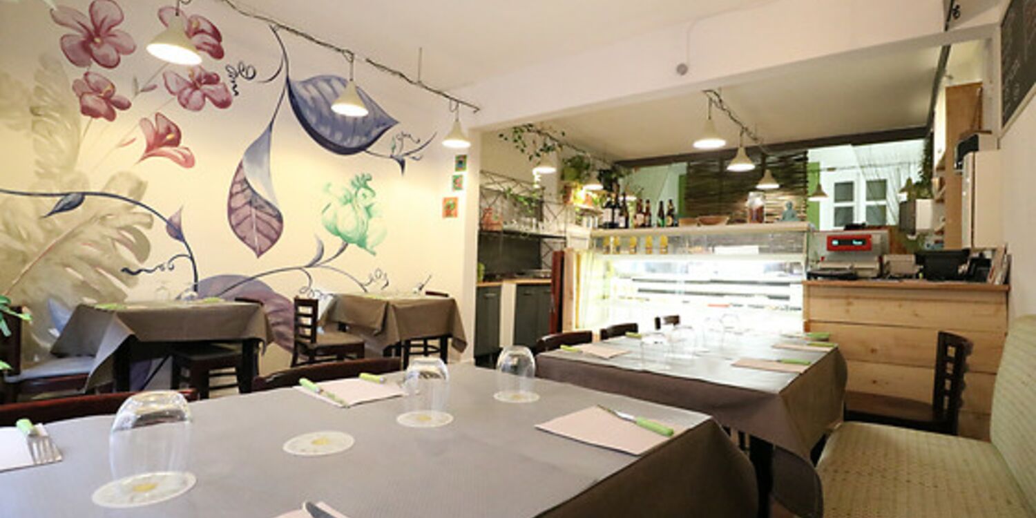 Douceurs Végétales (fermé), restaurant, La salle de restauration