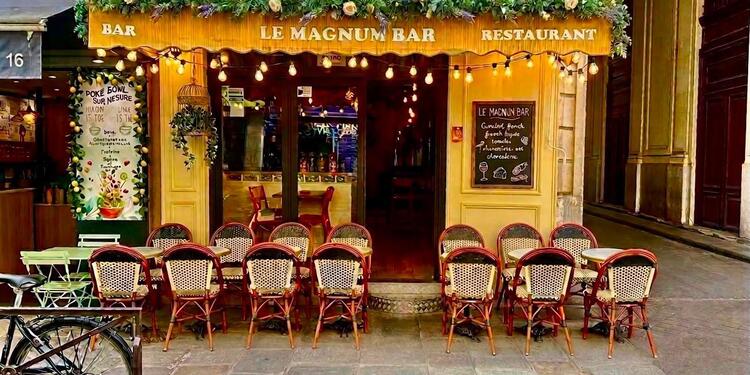 Magnum Bar, bar