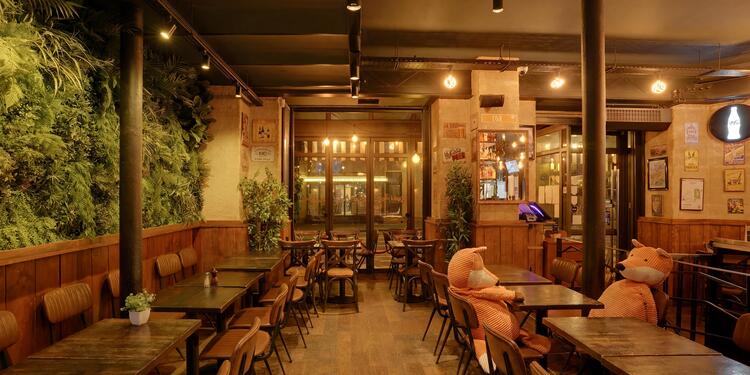 Le Renard, bar
