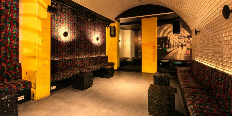 L'Underground Club, bar