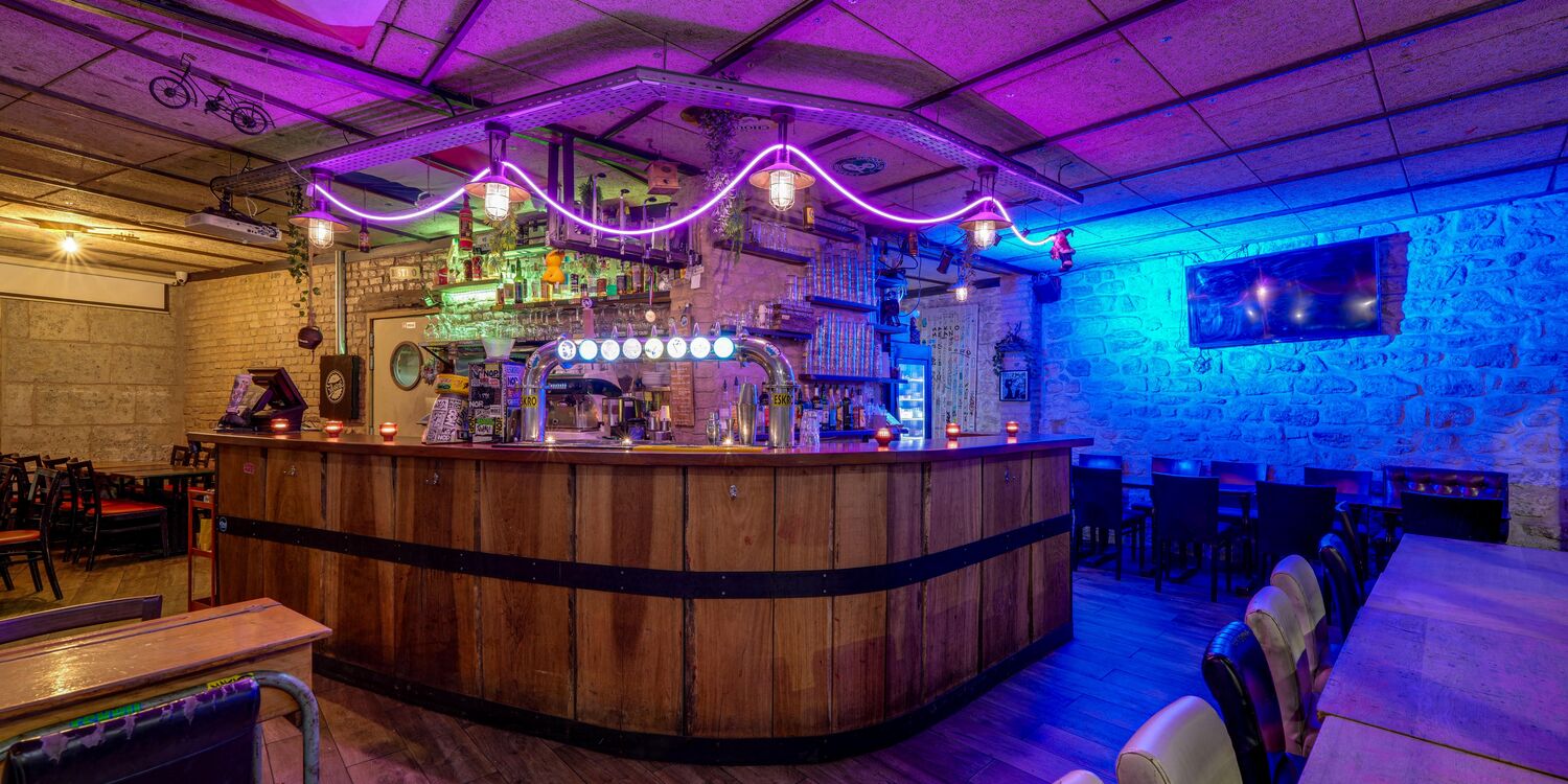 Le Village, restaurant