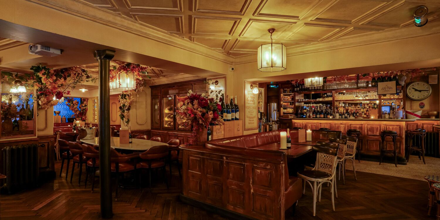 Le Vrai Paris, bar