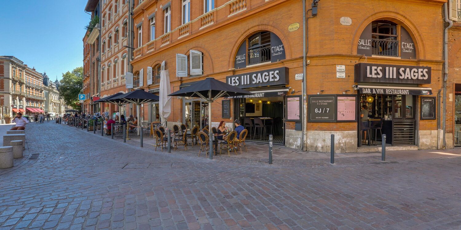 Les 3 Sages, bar