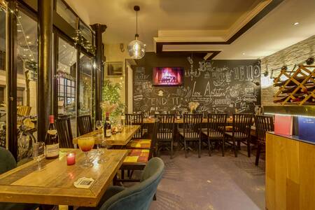 Les Artistes, Bar Vincennes Vignerons #0