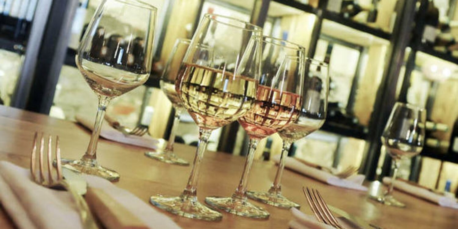 Les Fous De La Quille, bar