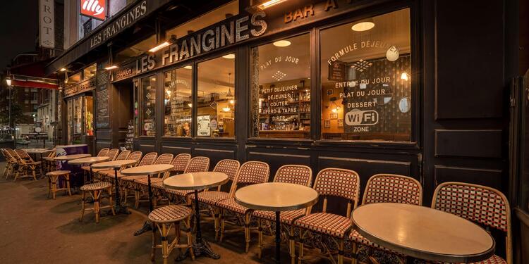 Les Frangines, bar