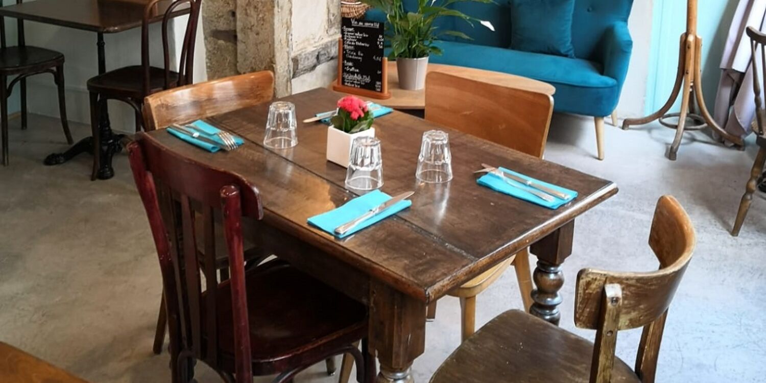 Libellule (fermé), restaurant, Une table du restaurant