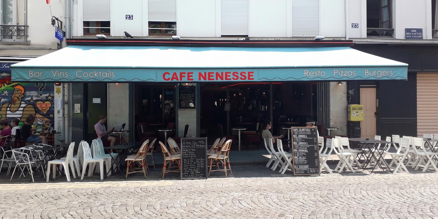 Café Nenesse, bar