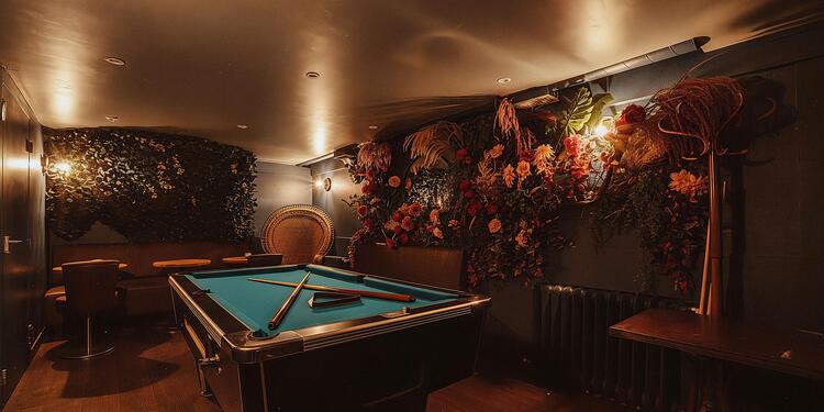 Le Capitole Café, bar