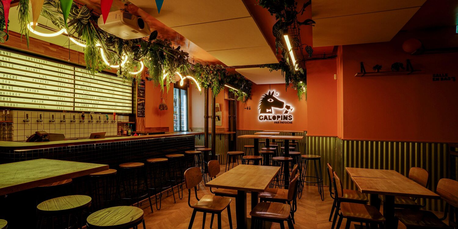 Galopin par Patoche (ex. I.B.U Petites Écuries), bar