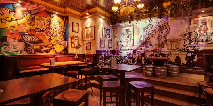 Le Flan' Ruin Pub, bar