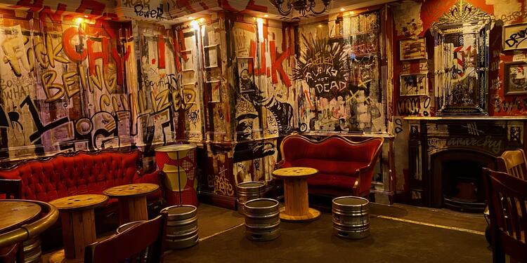 Le Flan' Ruin Pub, bar