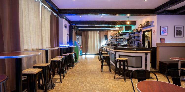 O'Vespa (fermé), bar