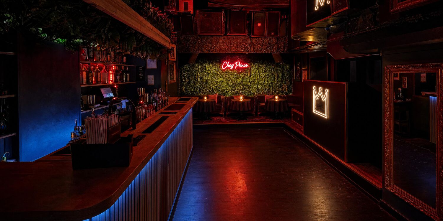 Chez Prince St. Germain, bar