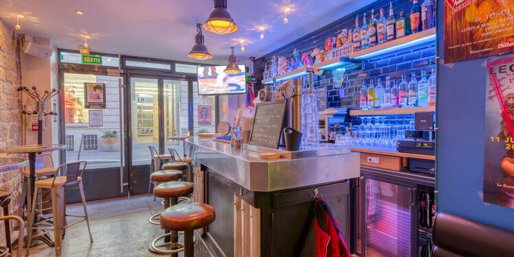 Le Like Bar (privatisation complète) (fermé), bar