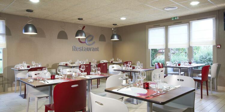 Campanile Macon Nord - Sennece (fermé), rental_room