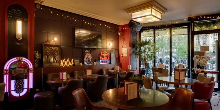 Le Passage, bar