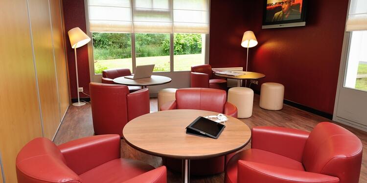 Campanile Sedan (fermé), rental_room