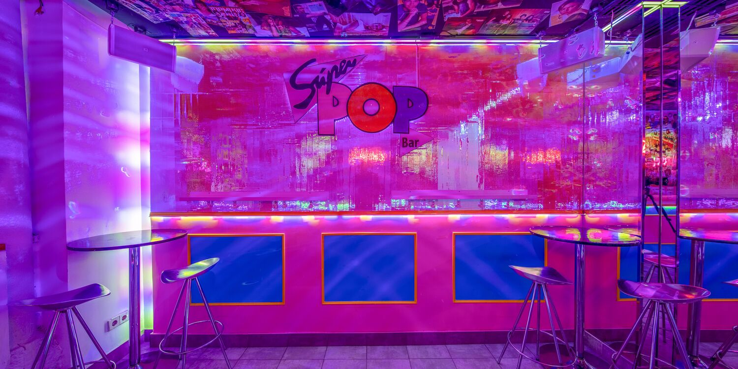 Súper Pop Bar, bar
