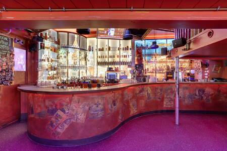 Les Poupées Russes, Bar Lyon  #0