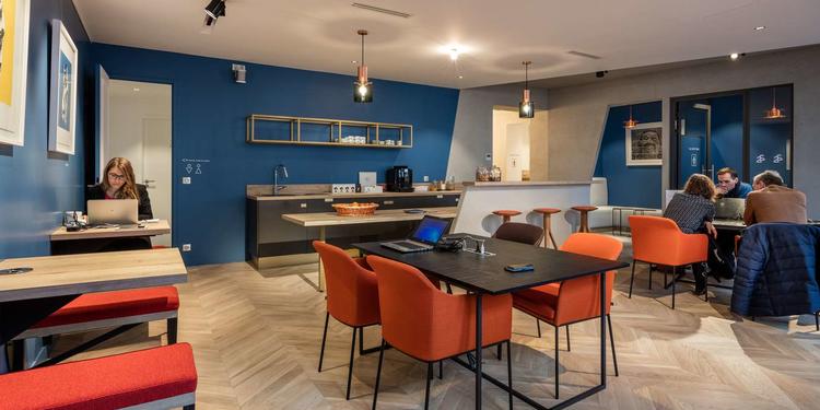 Secondesk - Paris Villiers (FERMÉ), rental_room