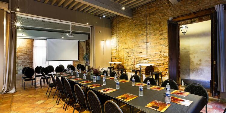 Salon de Marvejol, rental_room