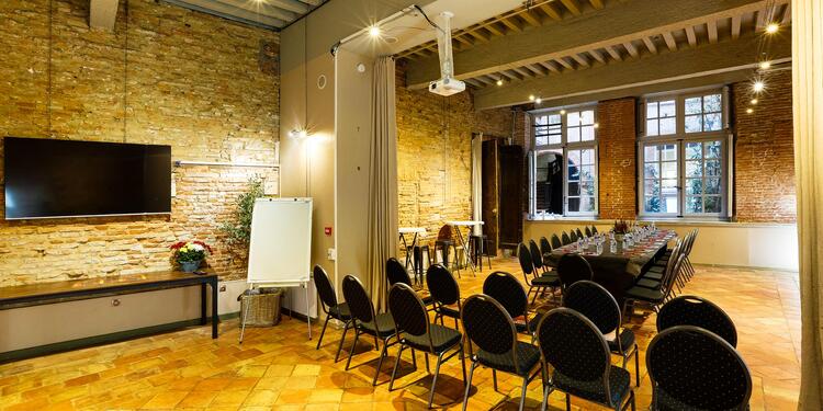 Salon de Marvejol, rental_room