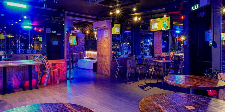 La Feria (Lyon), bar