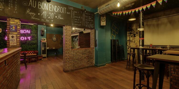 Au Bon Endroit Bar, bar