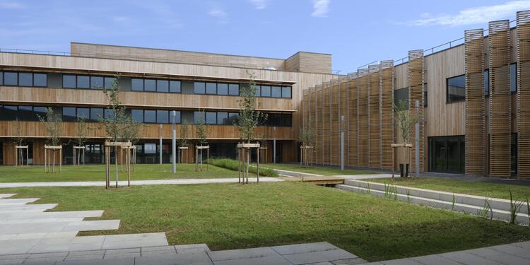 Campus Veolia Environement Jonage (fermé), rental_room