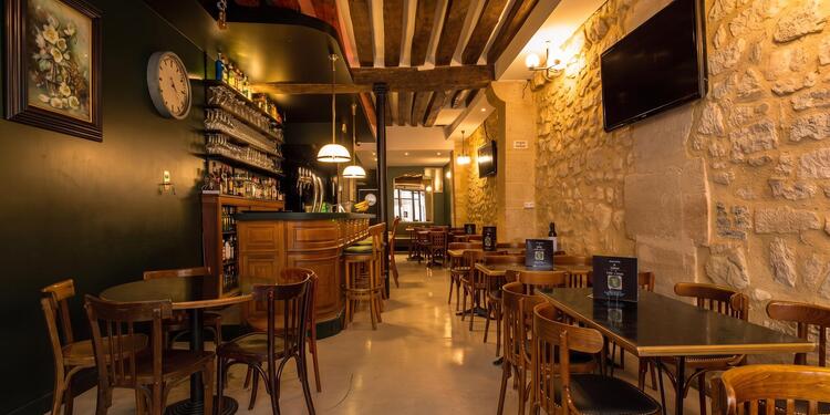 Café des Halles - Restaurant, restaurant
