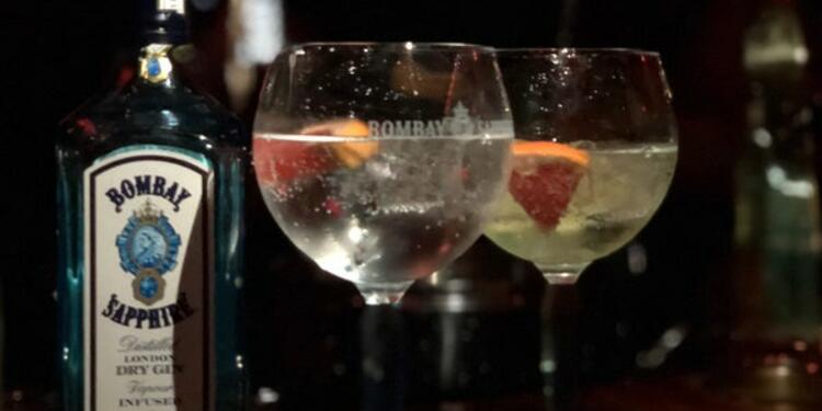 Living Room, bar, Des boissons disponibles sur place